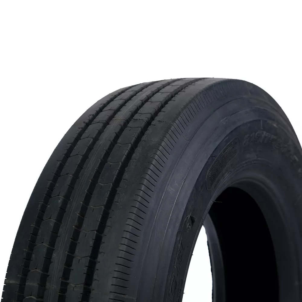 Грузовая шина 215/75 R17,5 Long March LM-216 16PR в Верхней Синячихе