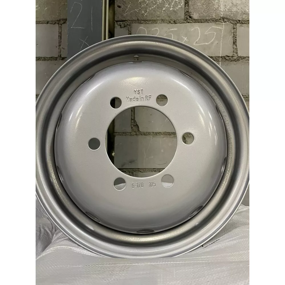 Диск 5,50х16  TREBL ET-105 PCD 6x170 D 130 в Верхней Синячихе