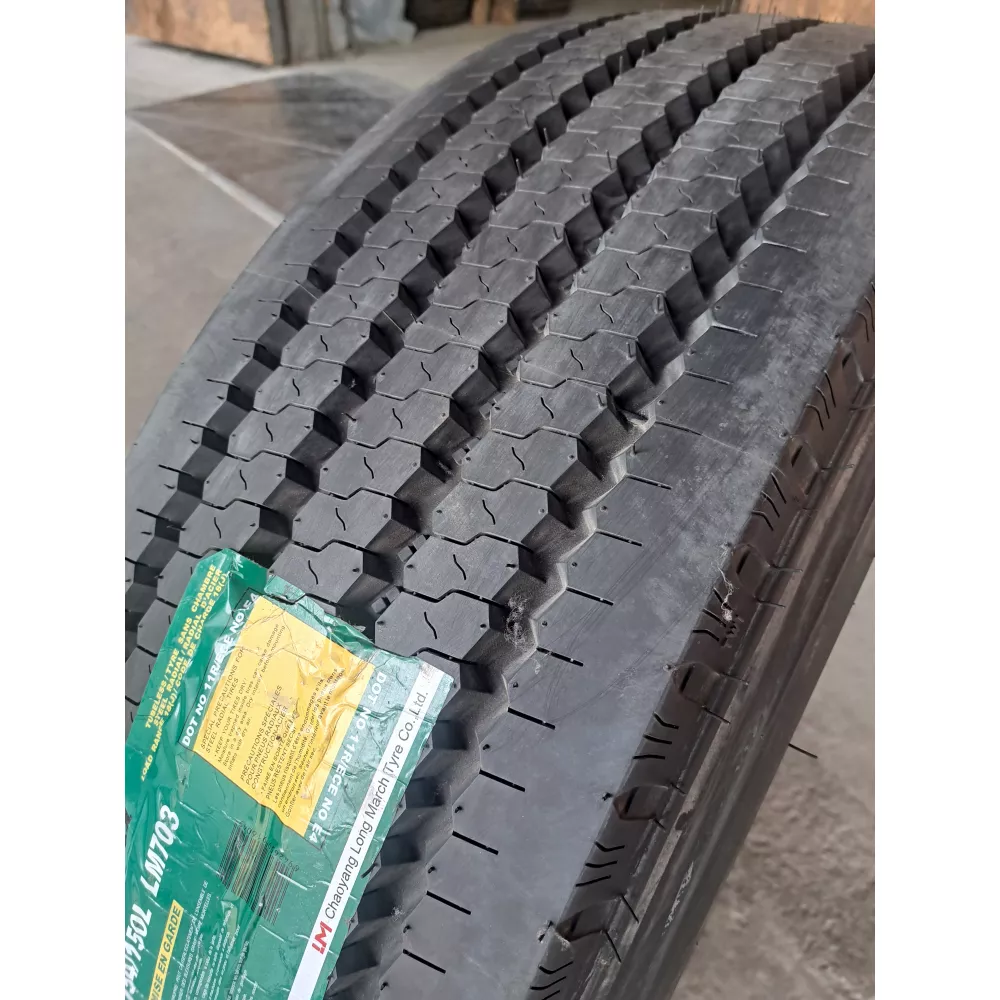 Грузовая шина 315/70 R22,5 Long March LM-703 18PR в Верхней Синячихе