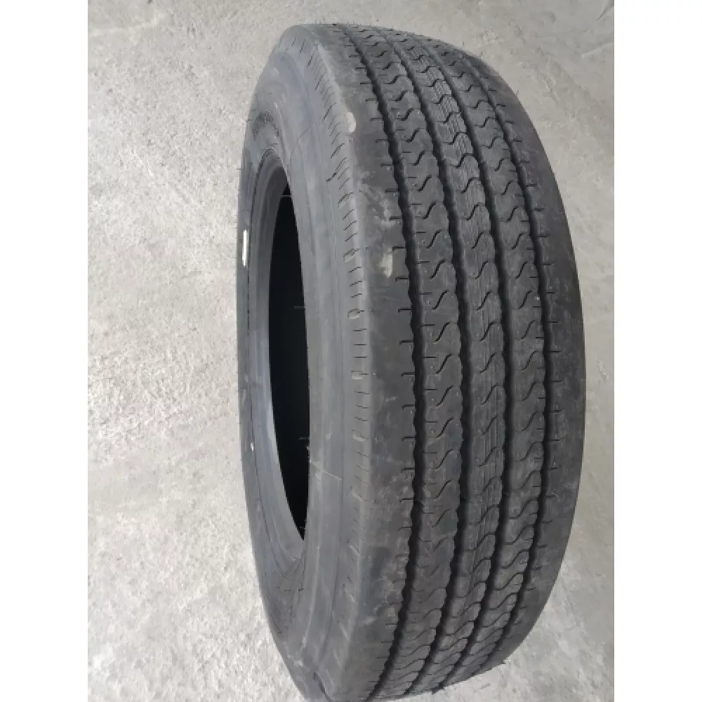 Грузовая шина 255/70 R22,5 Long March LM-120 16PR в Верхней Синячихе