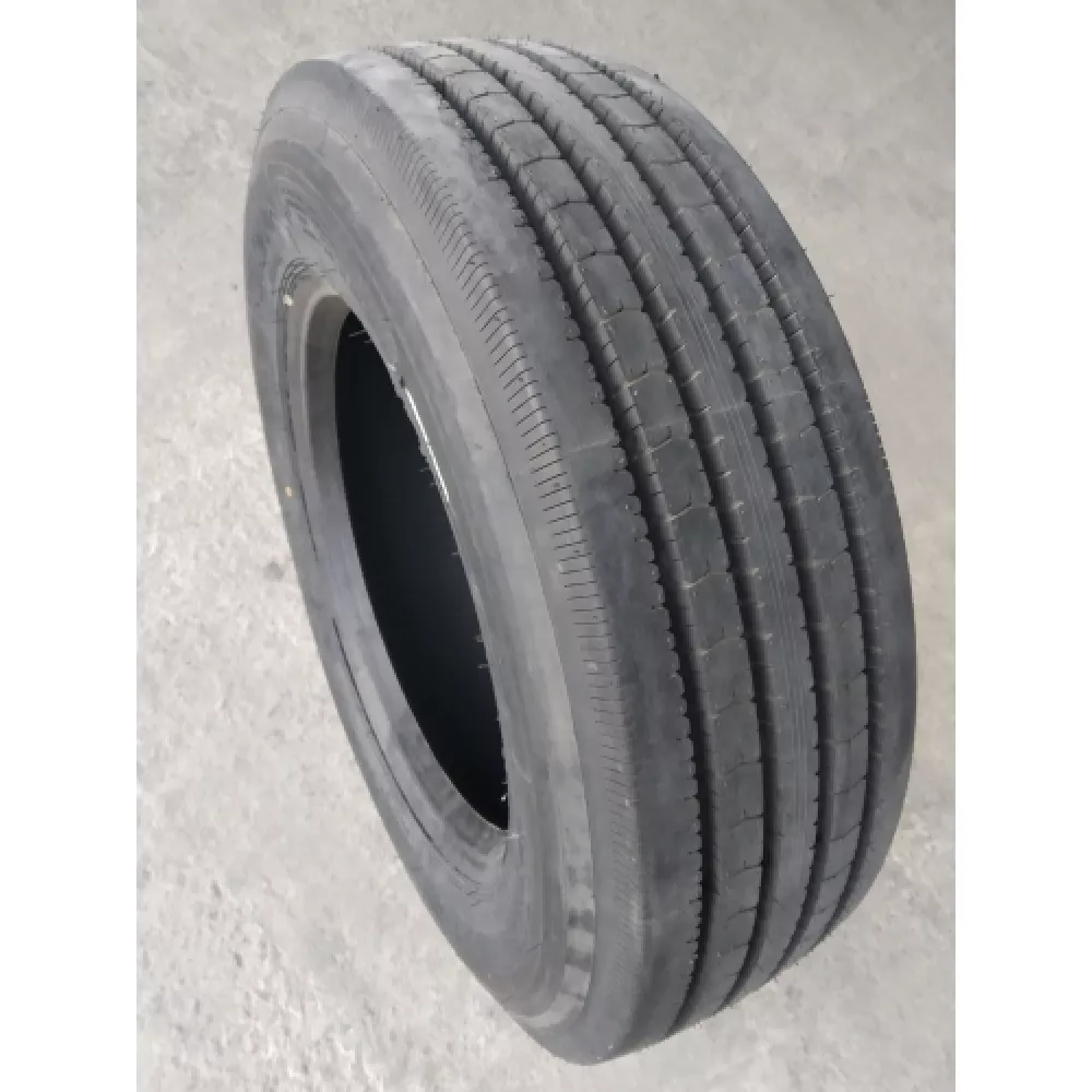 Грузовая шина 245/70 R19,5 Long March LM-216 16PR в Верхней Синячихе